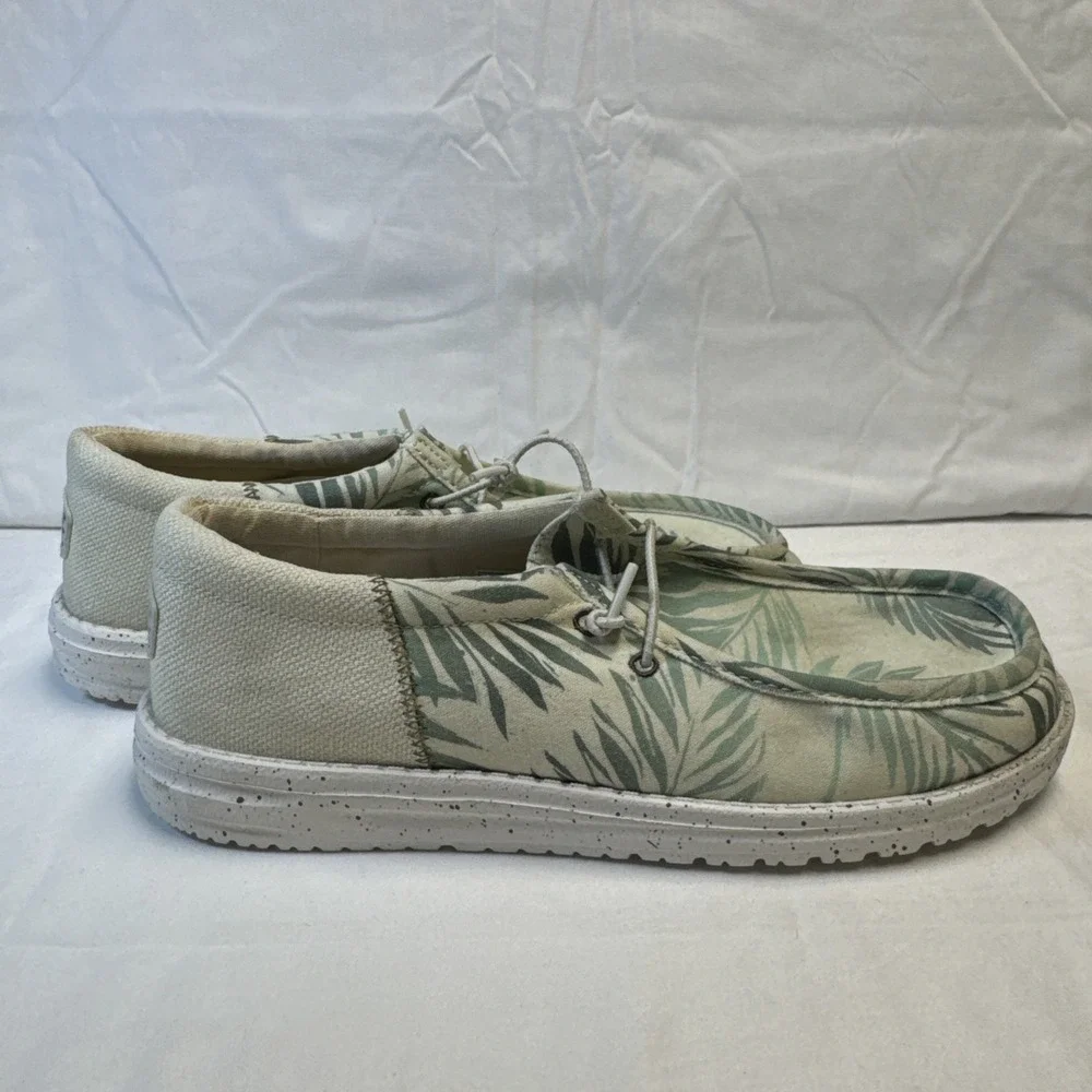 Hey Dude Wally Funk Psych Palm Slip On Size 10M Men's